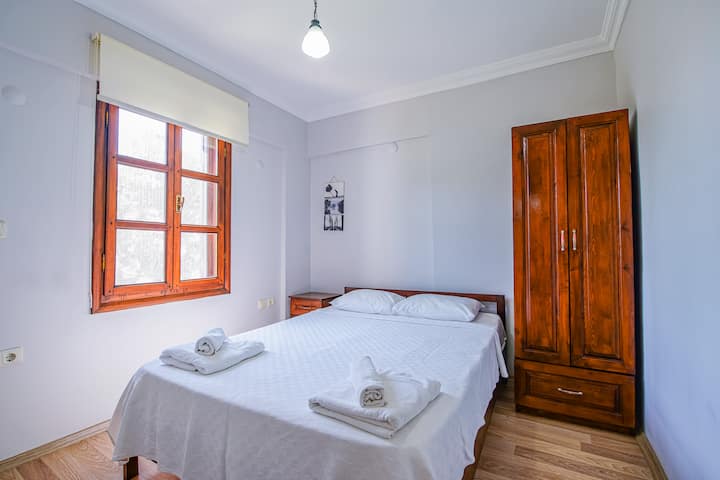 Mine Tatil Evi-begonvil Apart - Bozcaada