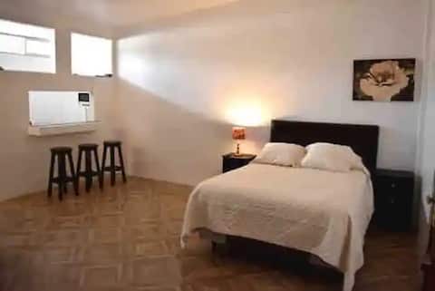 Quito, very safe independent suite, AAA 5G full
