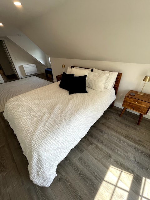 Top performing Airbnb: Beverly Farms Guest Suite in Beverly
