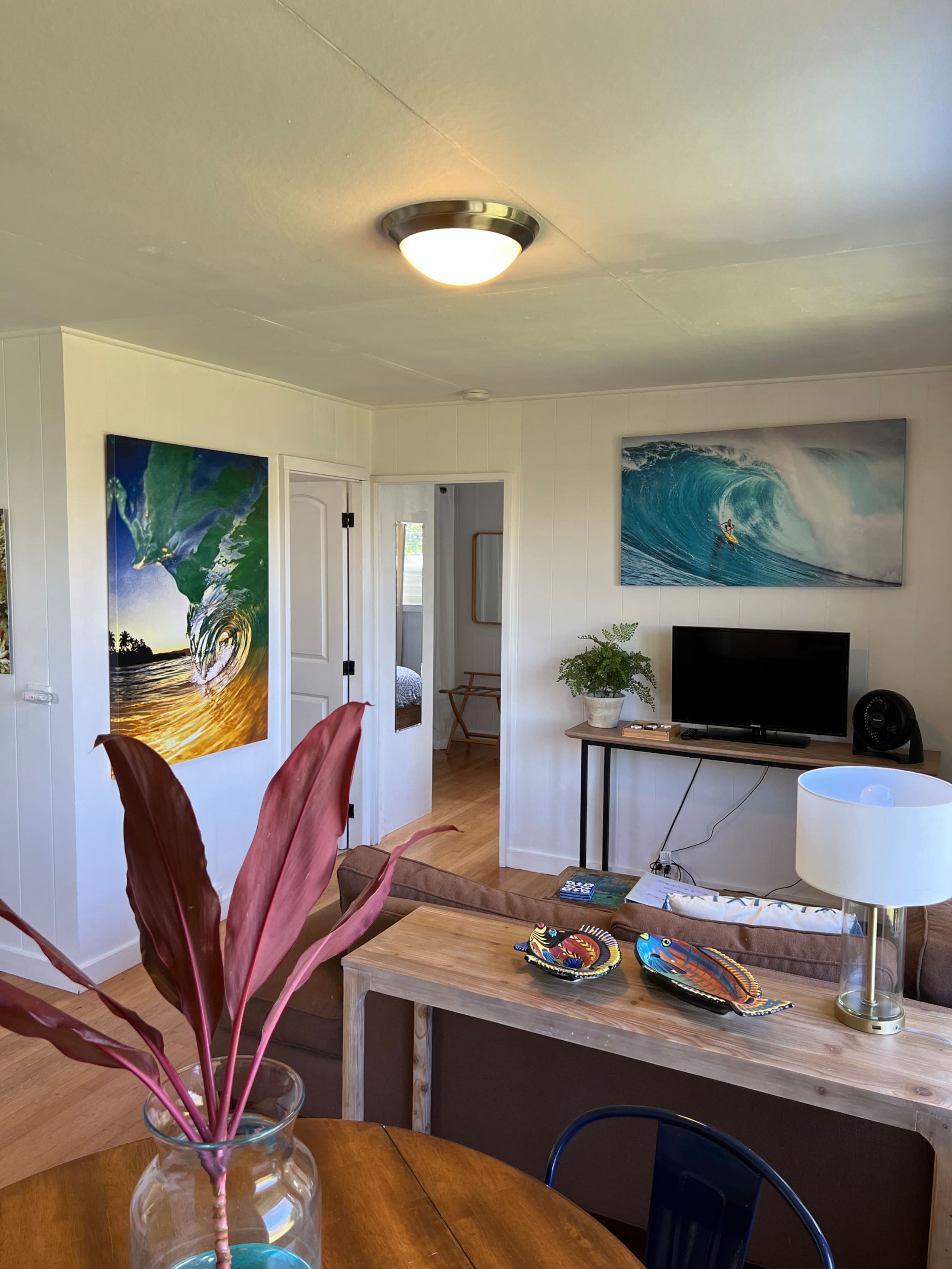 Great Location, 1 BR Beachy, VERY CLEAN Cottage - Image 2