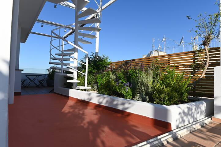 Amazing view Kolonaki Penthouse condo gallery image 4