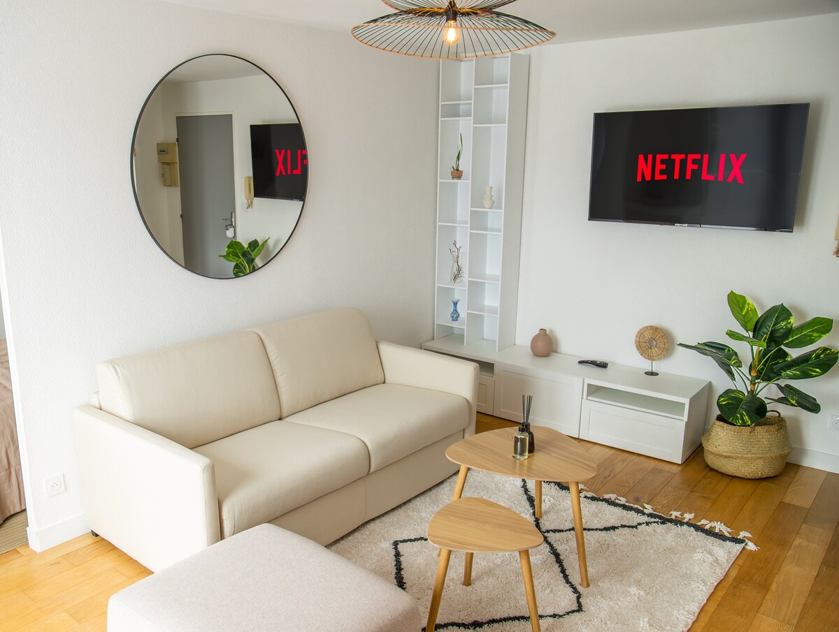 Annonce Airbnb populaire: Cozy Apartment/Air Conditioning/Quiet/Parking/Swimming Pool/Wifi/Netflix à Toulouse