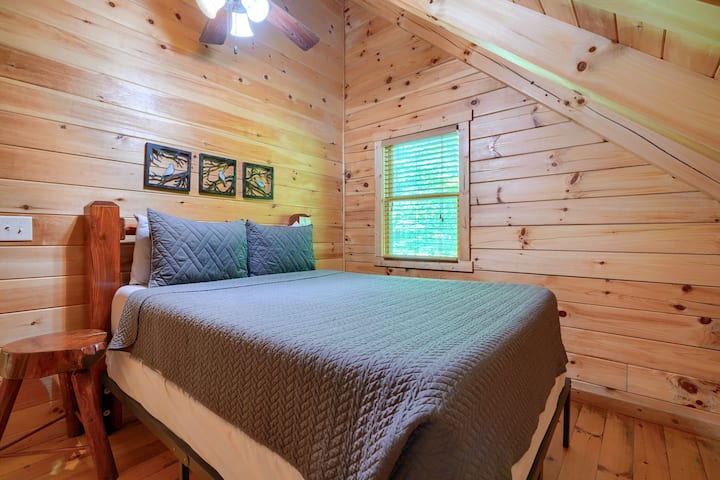 chumba cha kulala cha kujitegemea cha ghorofa ya pili