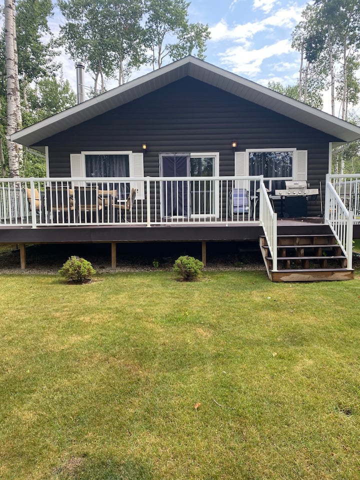1500 Sq Ft Cabin - Manitoba