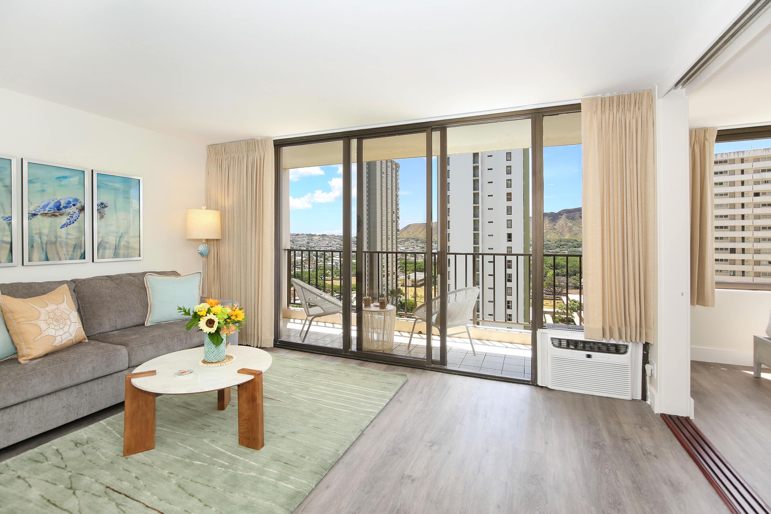 Condo in Honolulu · ★4.81 · 1 bedroom · 3 beds · 1 bath - Image 1