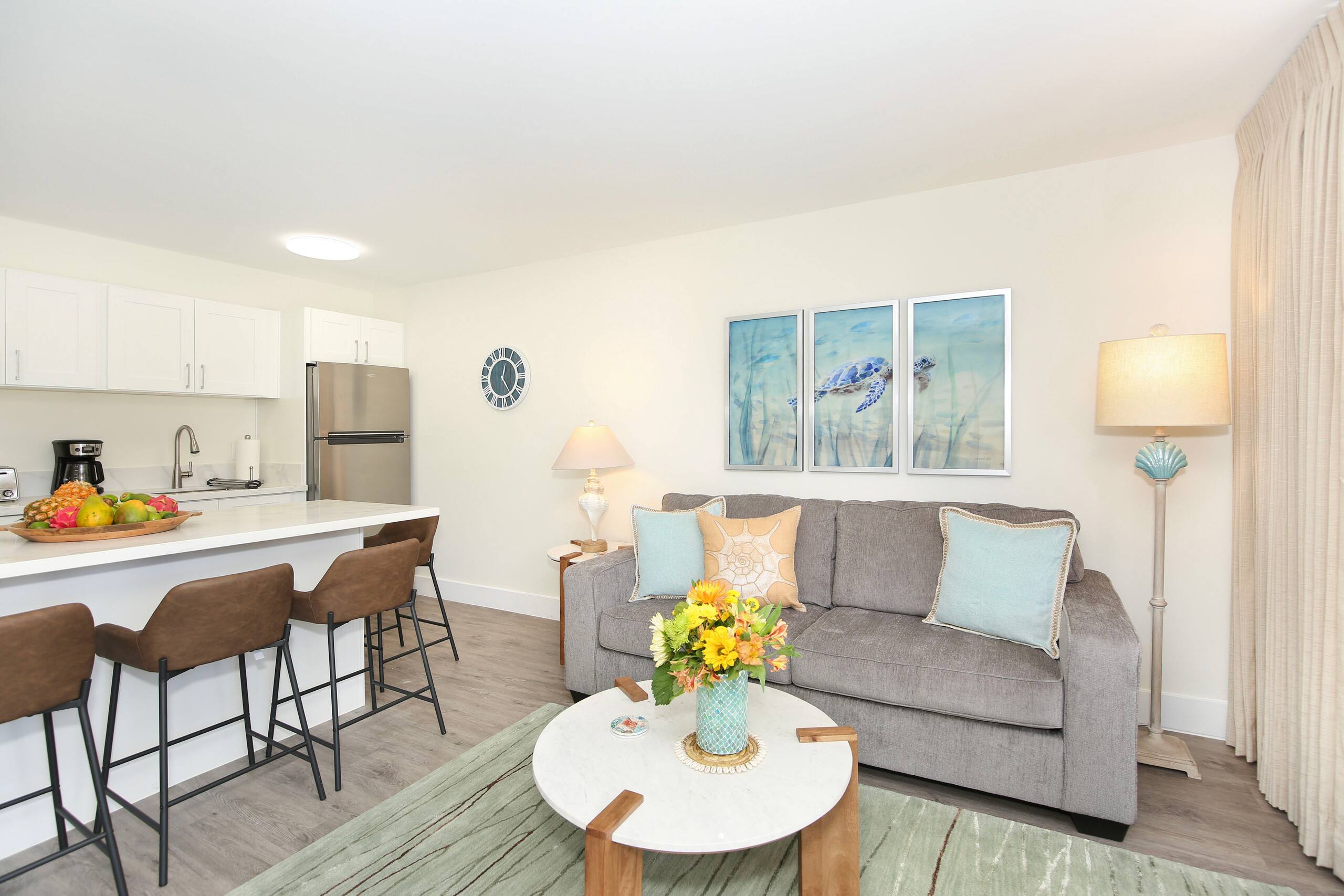 Condo in Honolulu · ★4.81 · 1 bedroom · 3 beds · 1 bath - Image 6