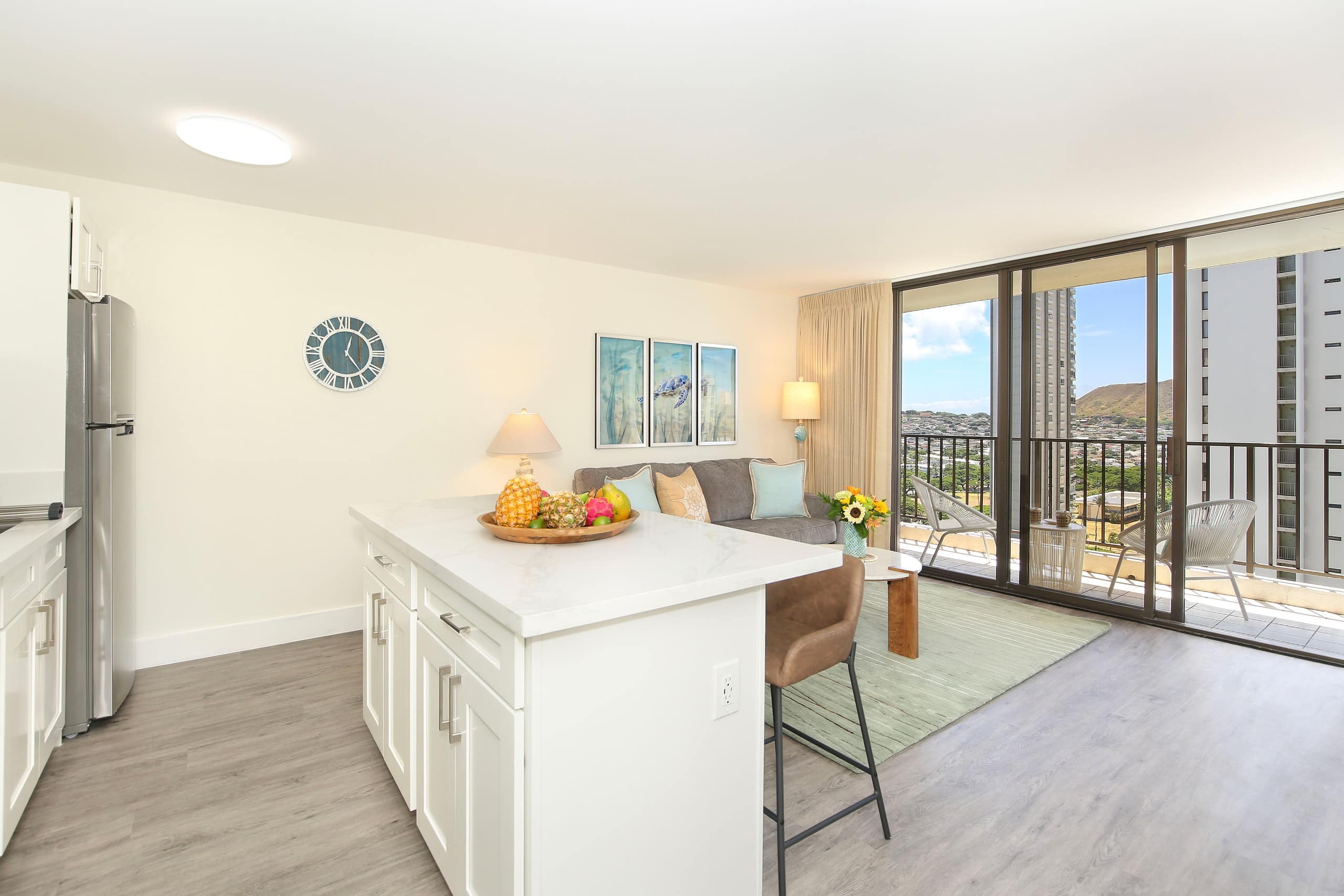 Condo in Honolulu · ★4.81 · 1 bedroom · 3 beds · 1 bath - Image 12