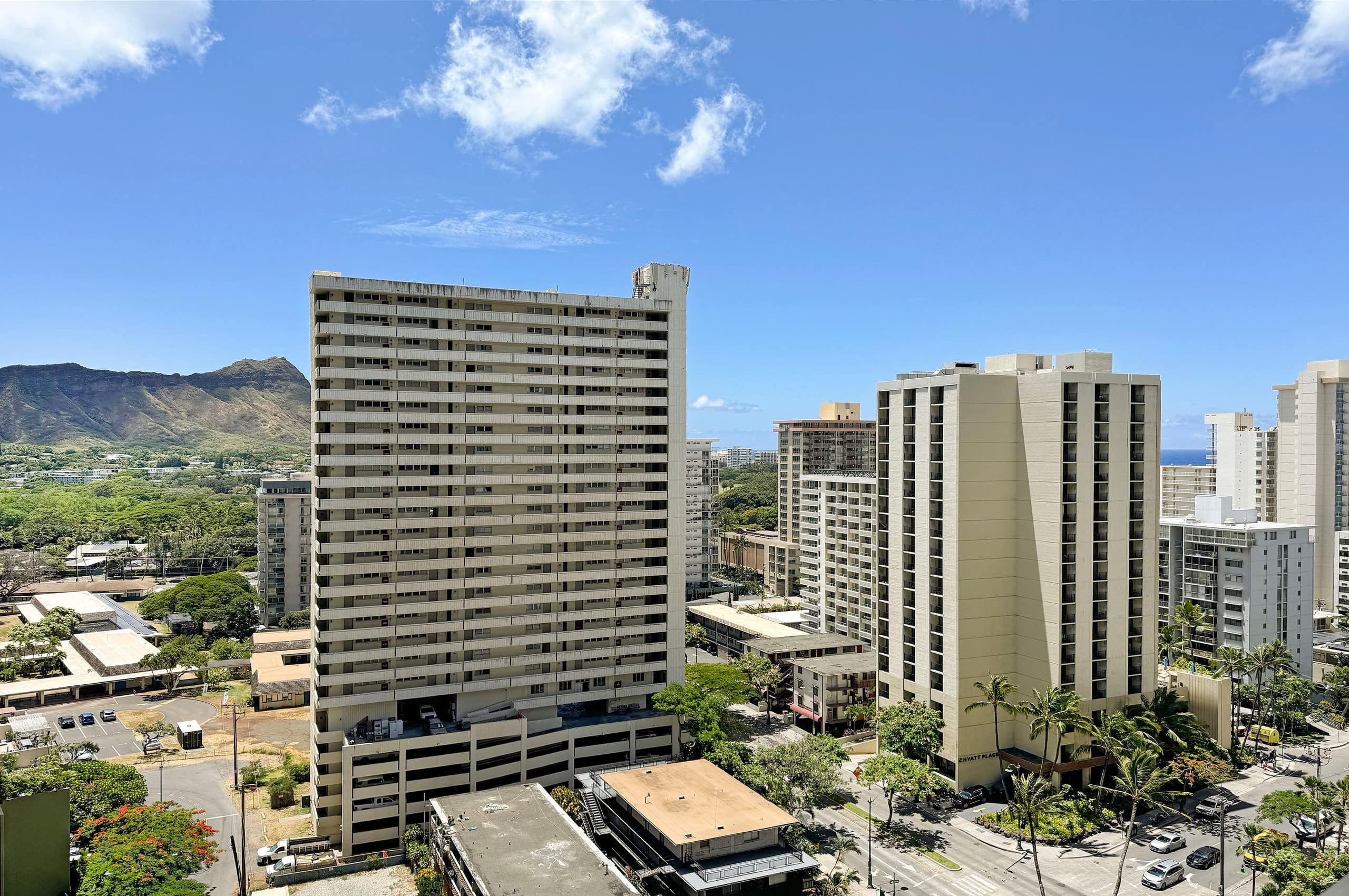 Condo in Honolulu · ★4.81 · 1 bedroom · 3 beds · 1 bath - Image 23