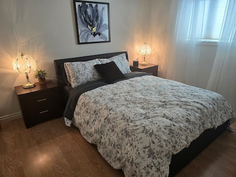 The King's Home Stay
Non- Smoking Property