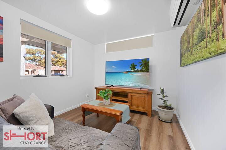 Conservatorium Villa 1 In Central Cbd - Orange City