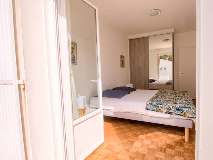 საძინებელი 1