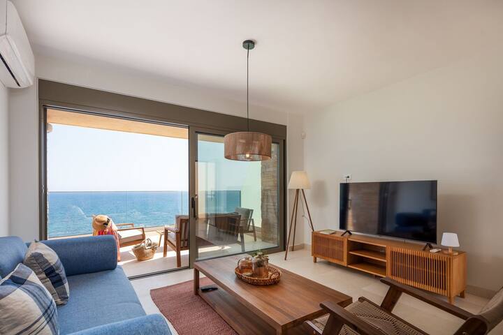 Sea View Apartment, New, Modern, 2BD in Kalyves