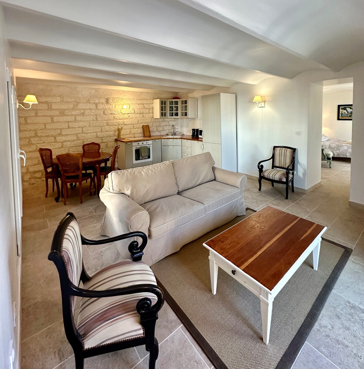 Popular Airbnb listing: Charming T2 with Private Garden in the City Center in Croix D'argent