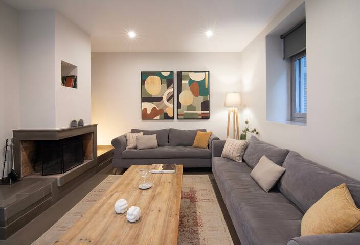 VILLA OLIVIA Philopappou gallery image 2