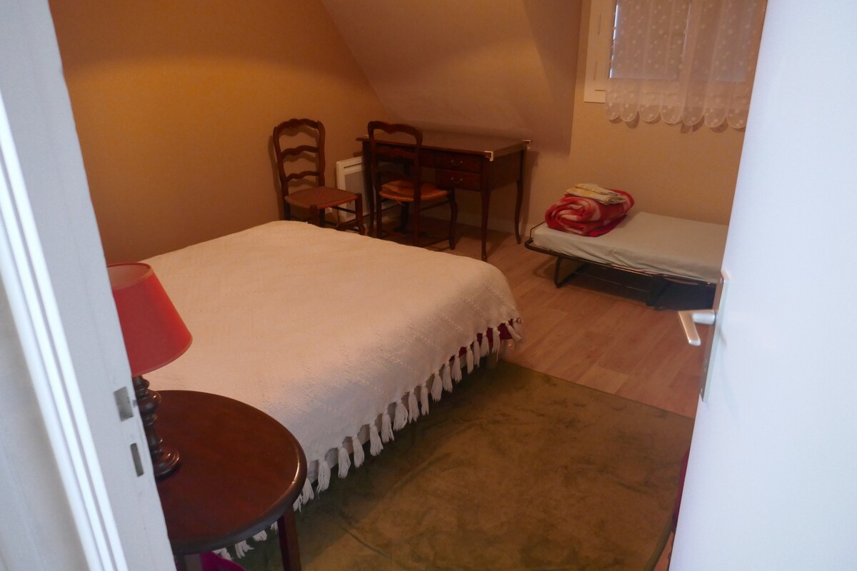 غرفة النوم 1