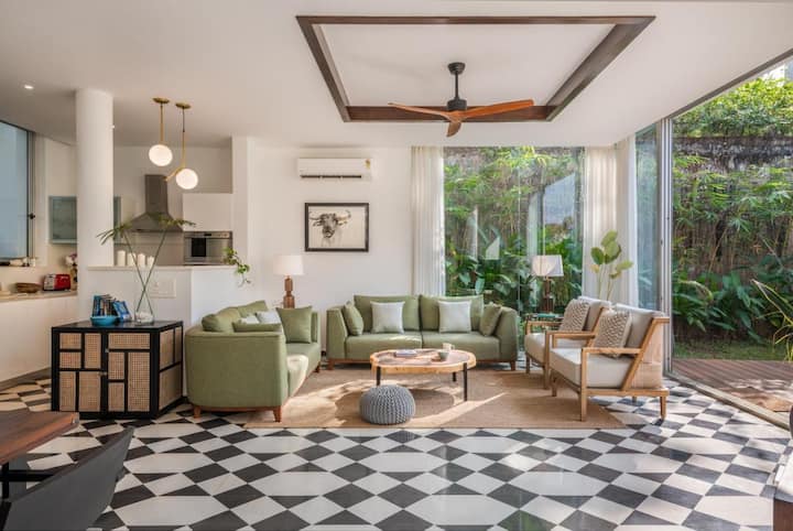 Living room image 1