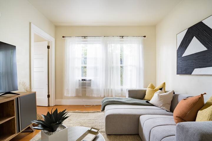 NW Portland Icon | Former Mayor’s 6BR Home