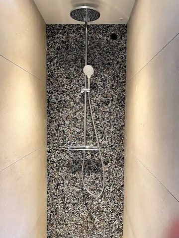 listing_image