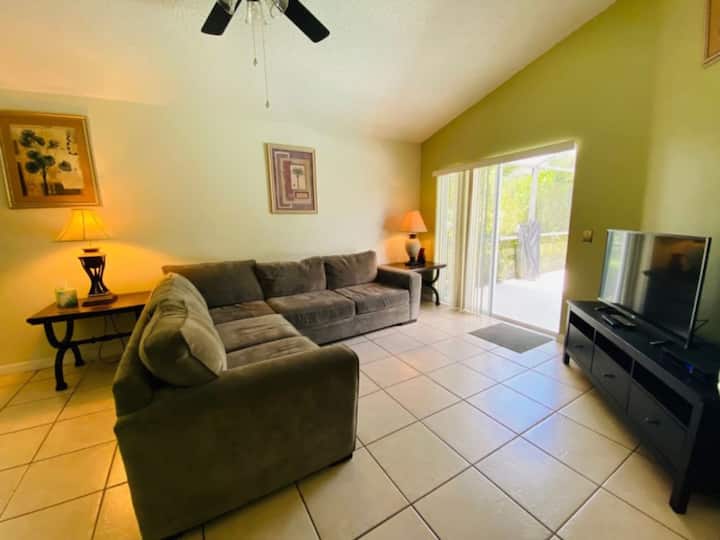 Tranquil Dune Vacation Residence - Haines City, FL