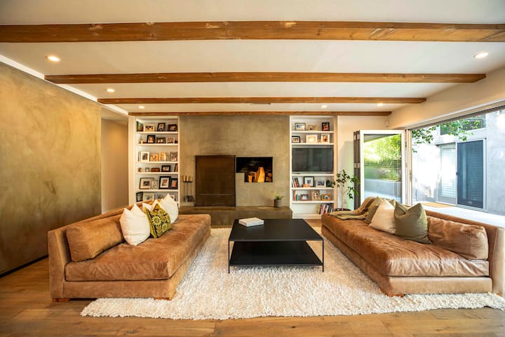 Stunning Mid-Century in LaCanada gallery image 3