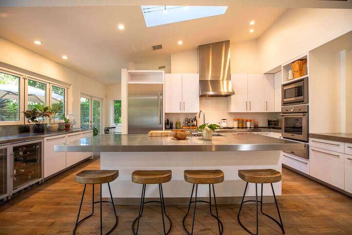 Stunning Mid-Century in LaCanada gallery image 4