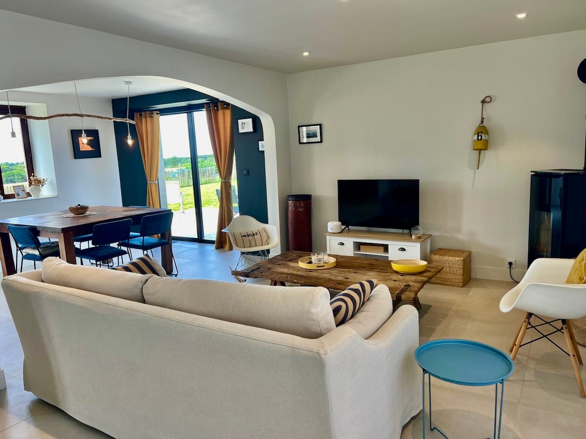 Airbnb performant: Ar Maen House, countryside – sea à Concarneau