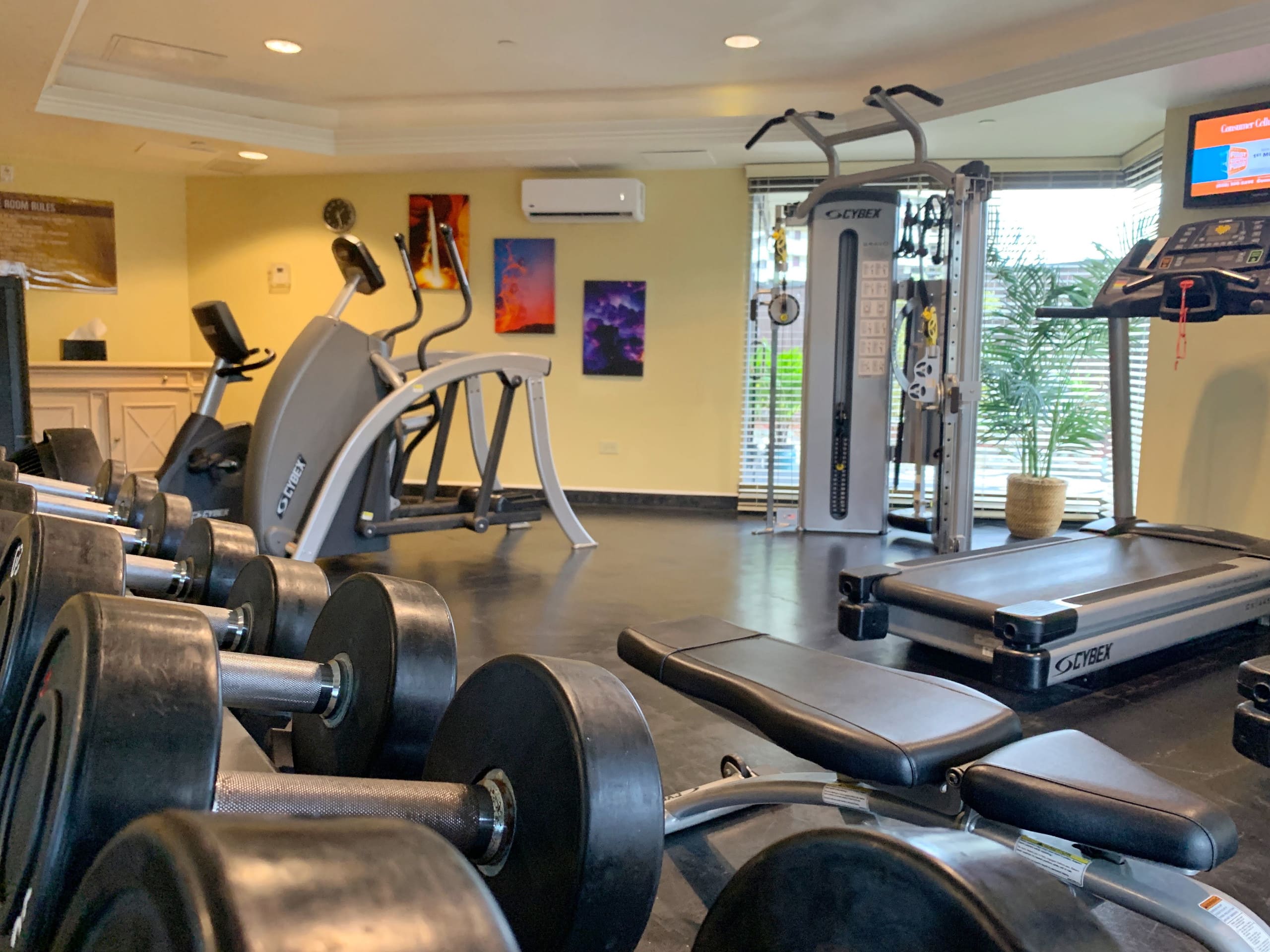 Spacious Waikiki Studio on 20th floor! - Image 6