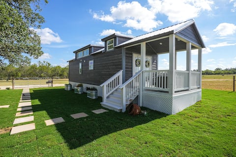 Black Creek Casita | A Peaceful Tiny Home Getaway!