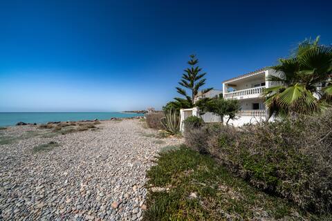 Mediterranean Paradise: Beachfront Vacation Rental