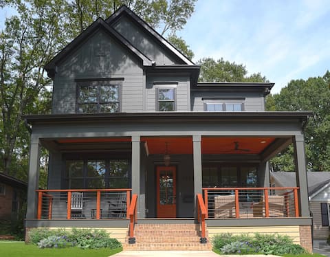 Lux Farmhouse6 bedrooms, 6 baths, firepit, gym