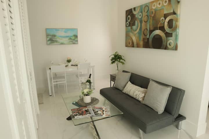 Modern Casita W/ Pool Near Everglades & Keys - Homestead, FL
