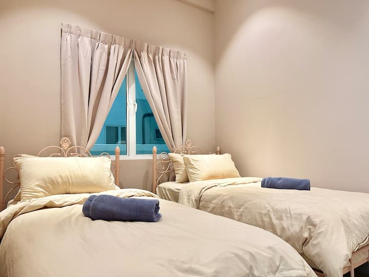 غرفة النوم 2