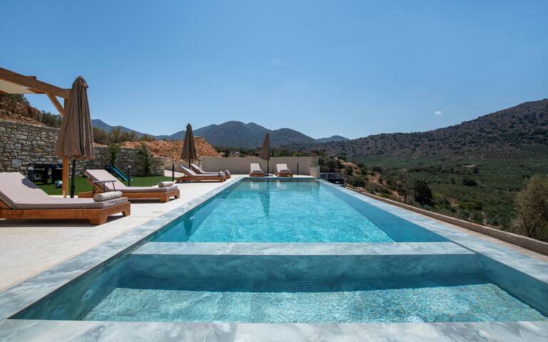 Calmo Luxury Villa II, with Pool Tranquil Elegance