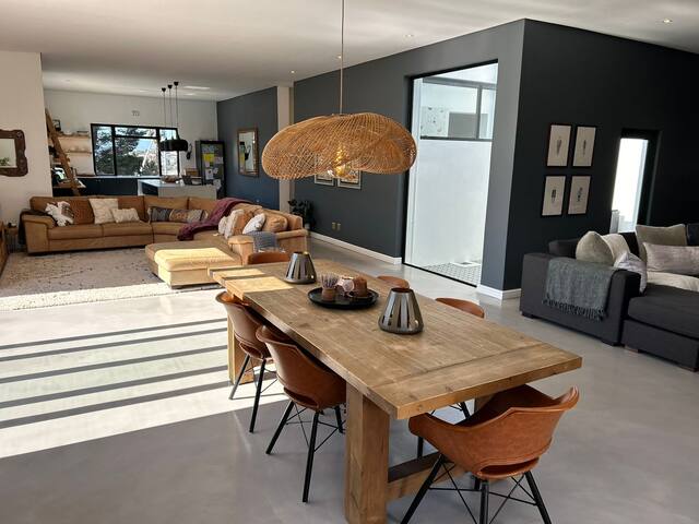 Beautiful family home gallery image 4