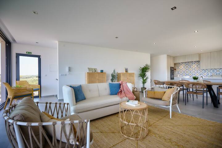 SilverTwistVilla gallery image 3