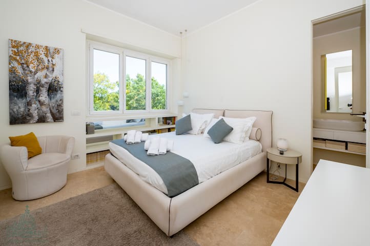 Domus Consalvi – (Ponte Milvio)