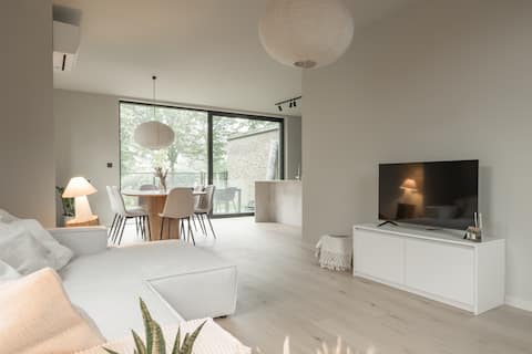 Holiday on the Maas - Holiday home Leenhof