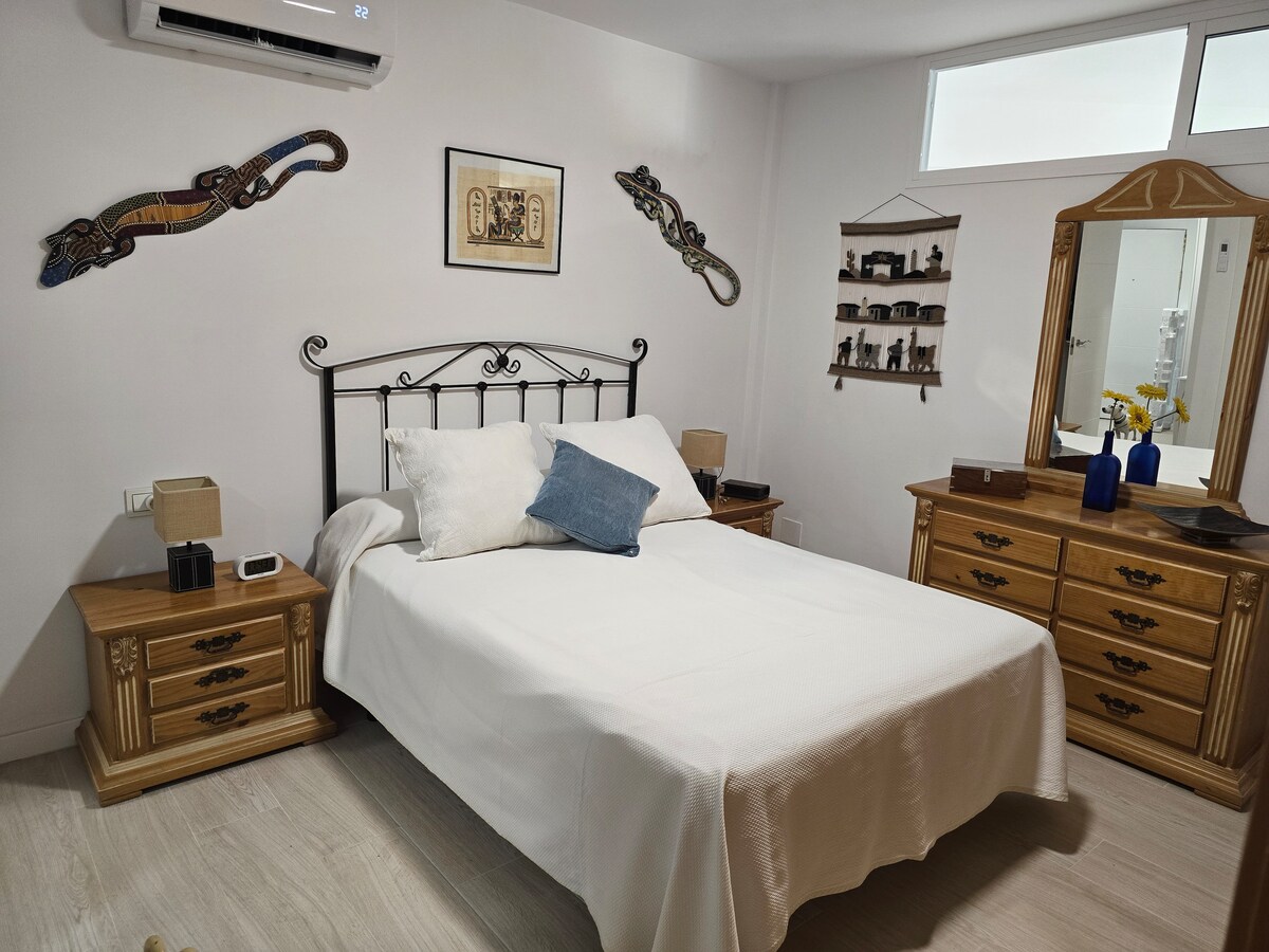 غرفة النوم 2