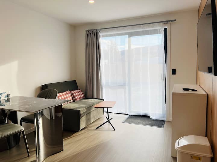 Leisure & Relax One-bedroom Unit - Cromwell