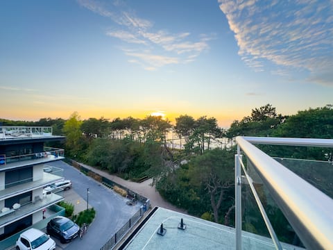 The Beach - by rentmonkey