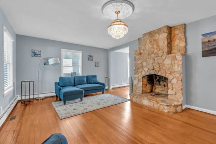 2br-1st Floor Of House - 1 Block To Belmar Beach - Spring Lake, NJ