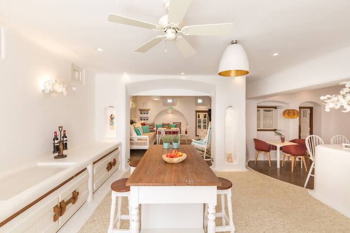 4 Bedroom Villa | Kallos Villas gallery image 4