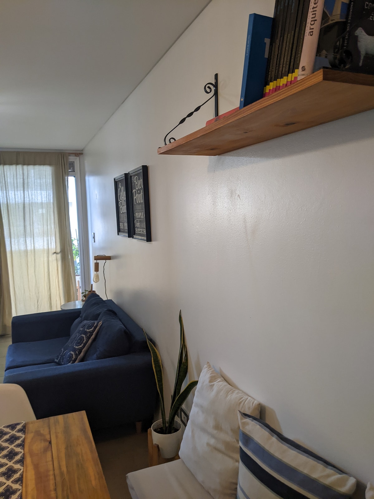 Top performing Airbnb: Premium Quality in Gral. Paz: Balcony & Fully Equipped in Córdoba