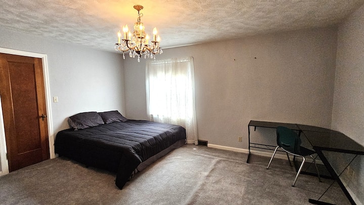 Master Bedroom In Downtown Lafayette/ Purdue - Lafayette, IN