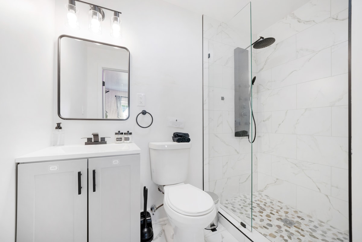 Modern and Sophisticated studio