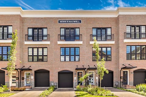 Maxwell House-Luxury Townhome- Downtown Frederick