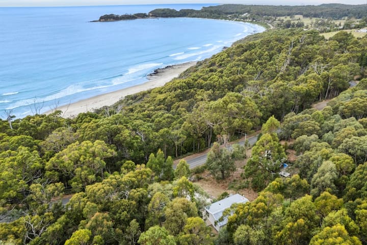 High View House – Pirates Bay Views