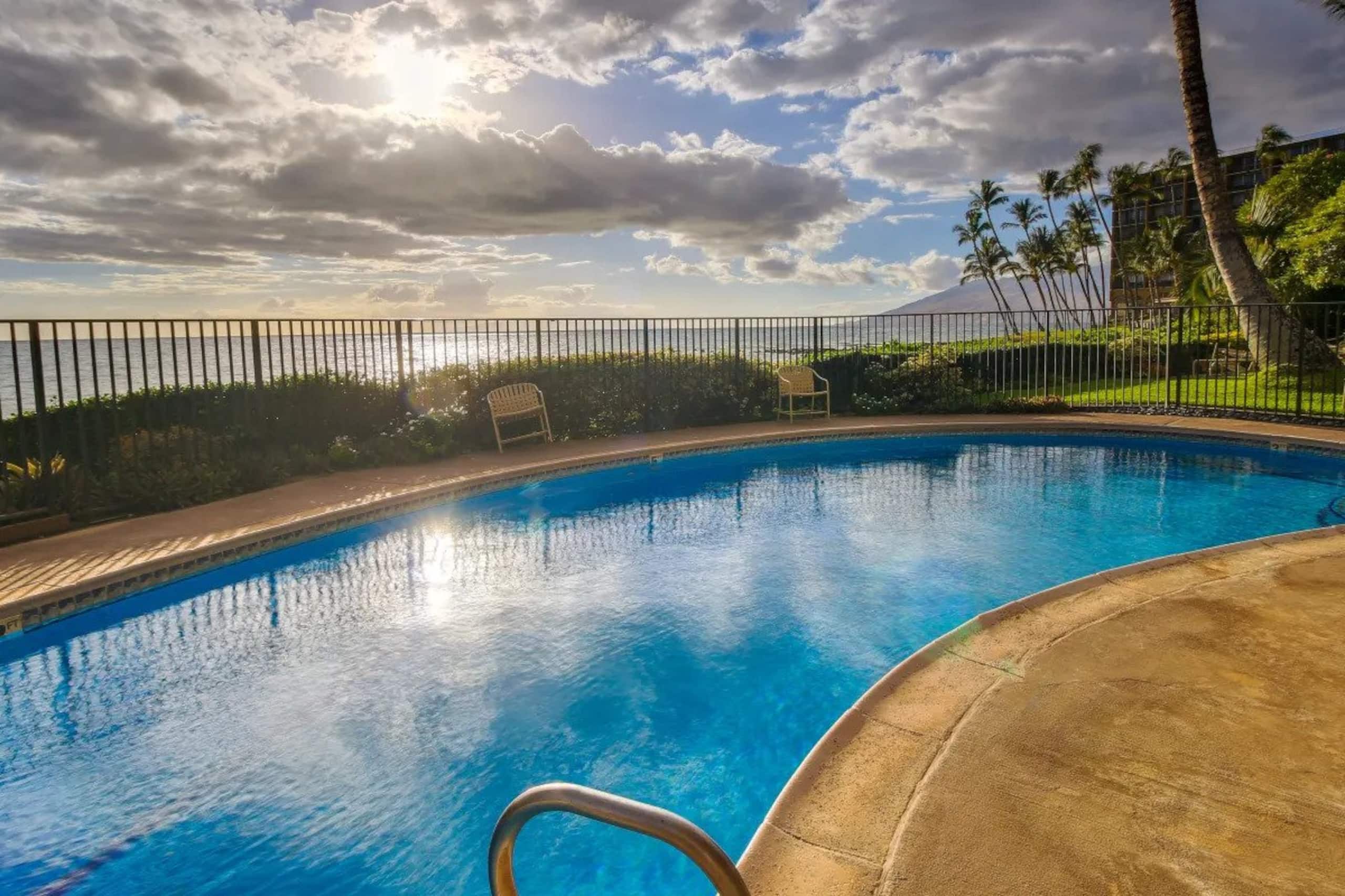 2 Bed / 2 Bath Beachfront Condo - Image 22