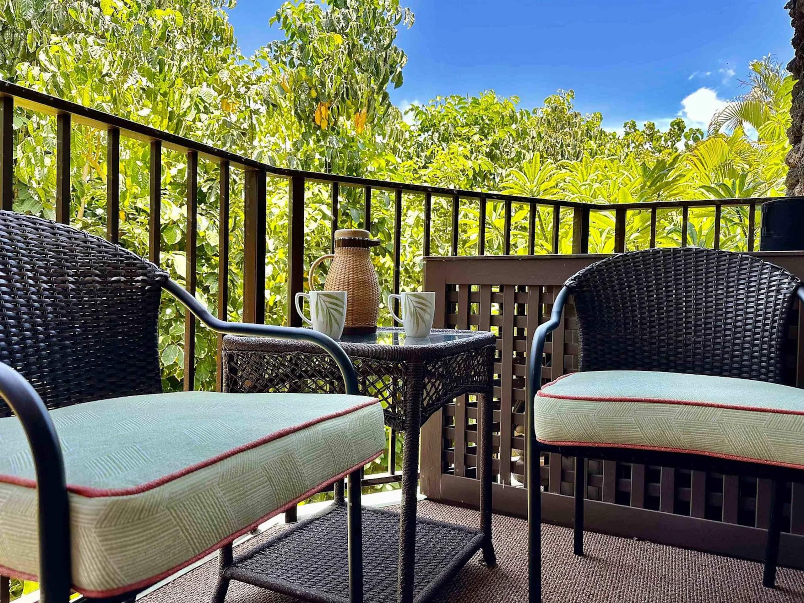2 Bed / 2 Bath Beachfront Condo - Image 16