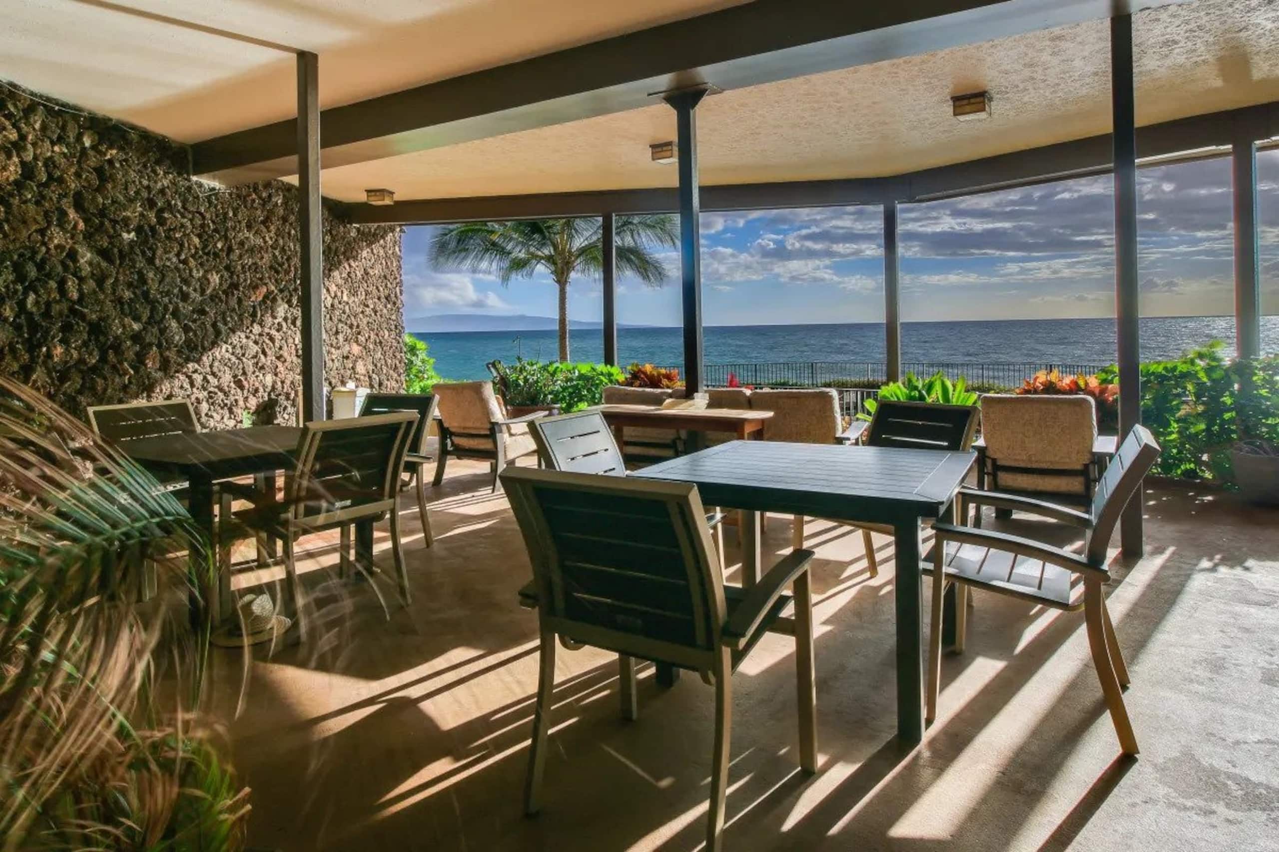 2 Bed / 2 Bath Beachfront Condo - Image 18